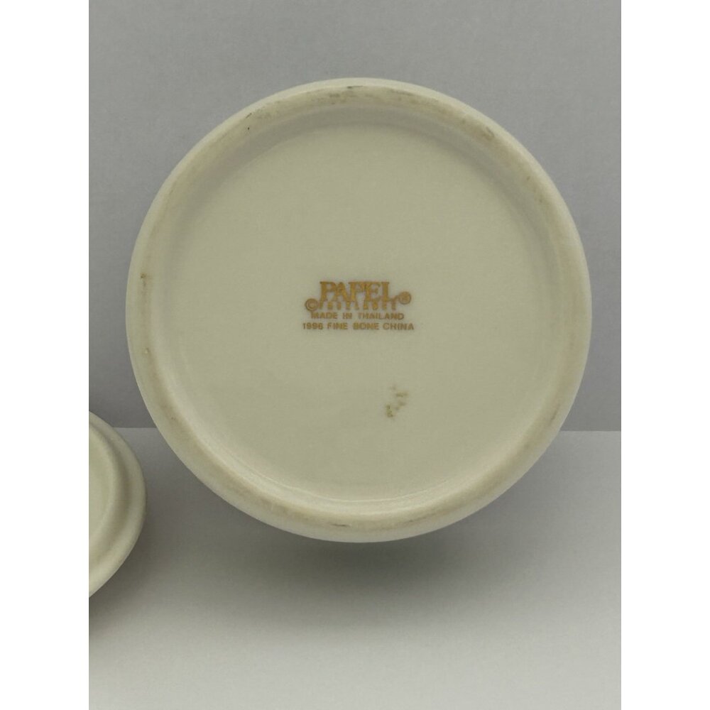 Papel 1996 Lady Golfer Small Trinket Box Round Green & White w/ Gold Accents - Picture 4 of 6